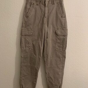 NWOT American Eagle joggers